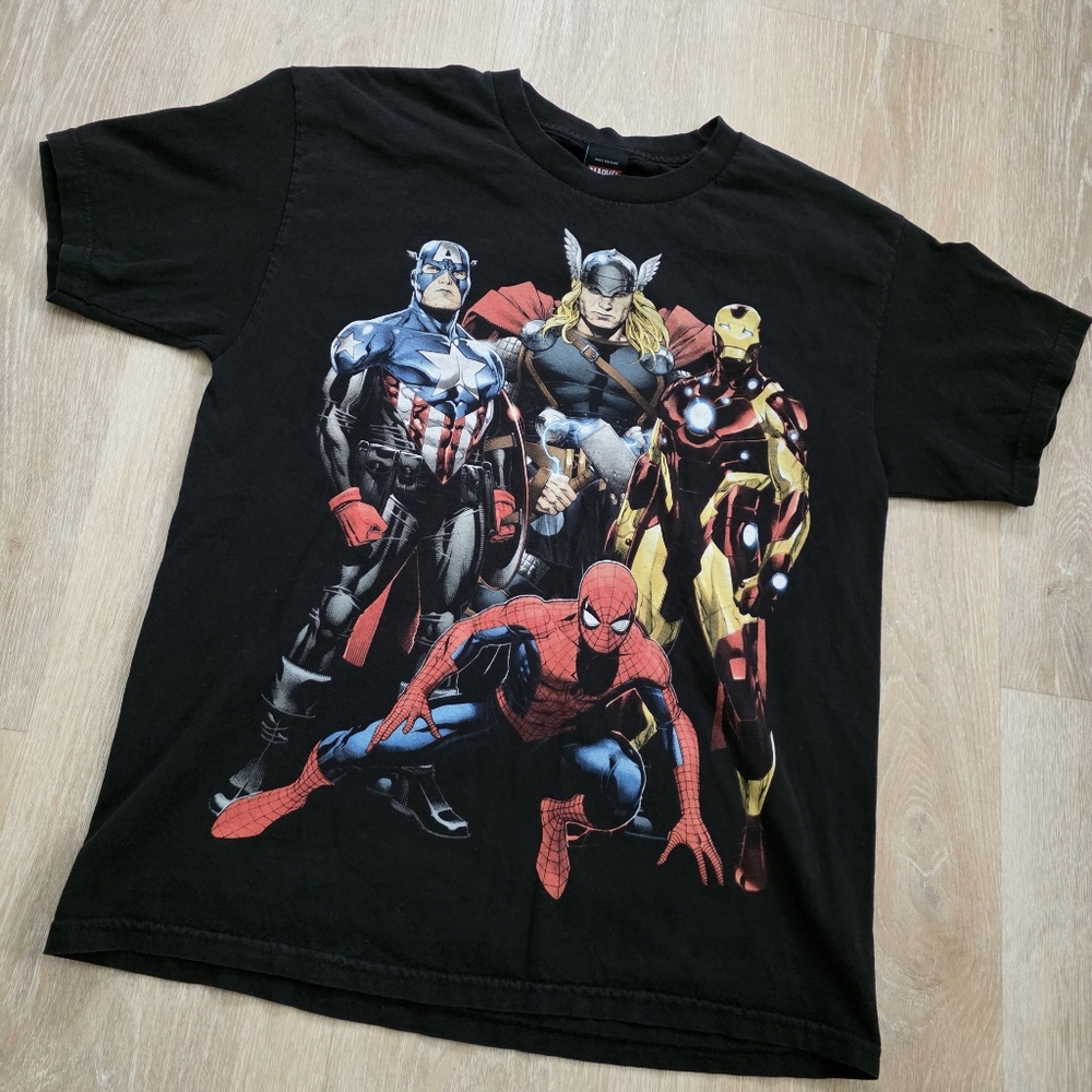 Marvel Mad machine Advengers Spider man , Captain America, iron man shirt